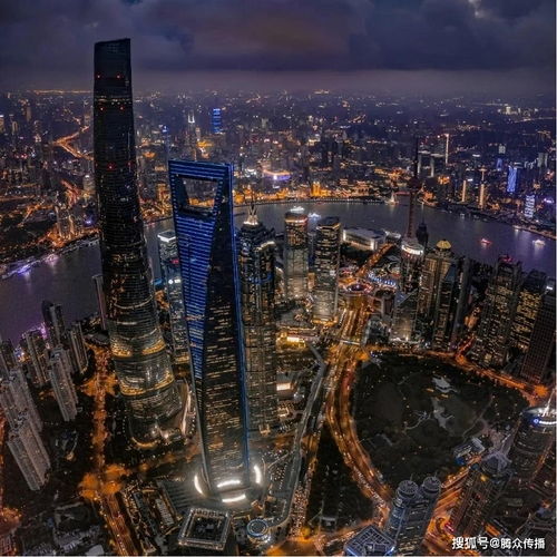 腾众传播为您解锁上海中心大厦广告代理,上海中心长卷广告全新投放折扣