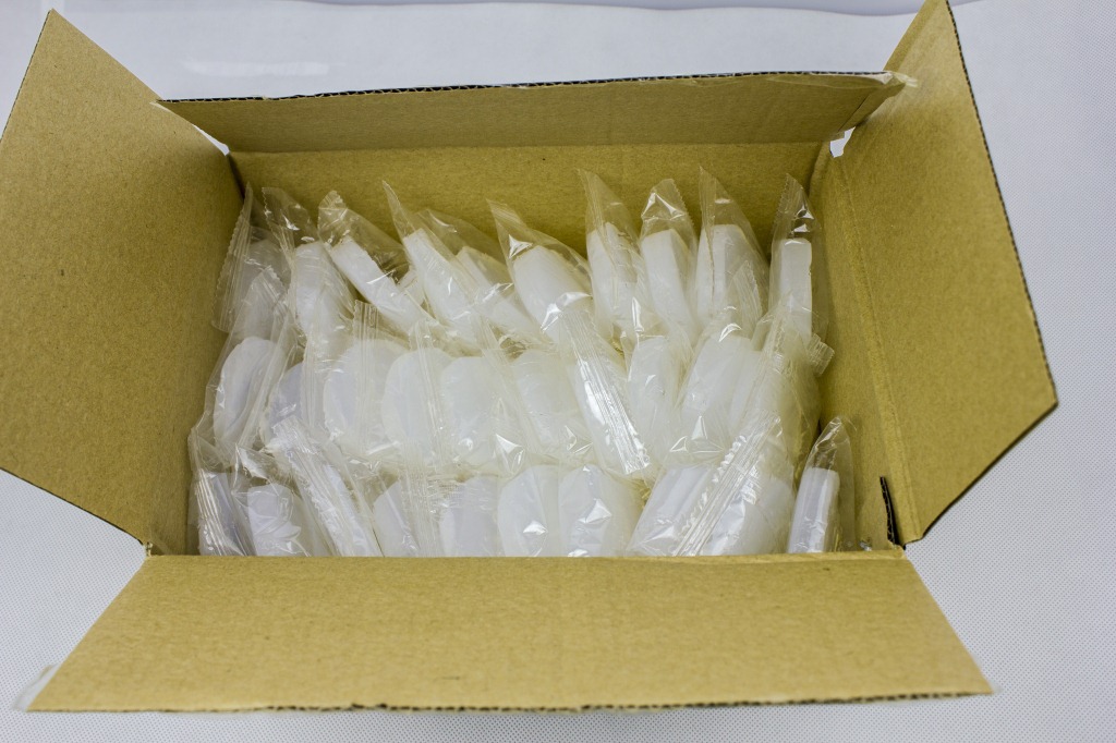 【供应酒店用品批发固体酒精块引燃块烧烤酒精包火锅固体酒精 混批】价格,厂家,图片,其他野餐、烧烤用具,上海力正图恩酒店用品-