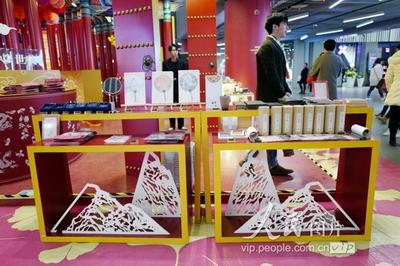 故宫文创快闪店现身上海南京路 300多种文创产品惊艳亮相